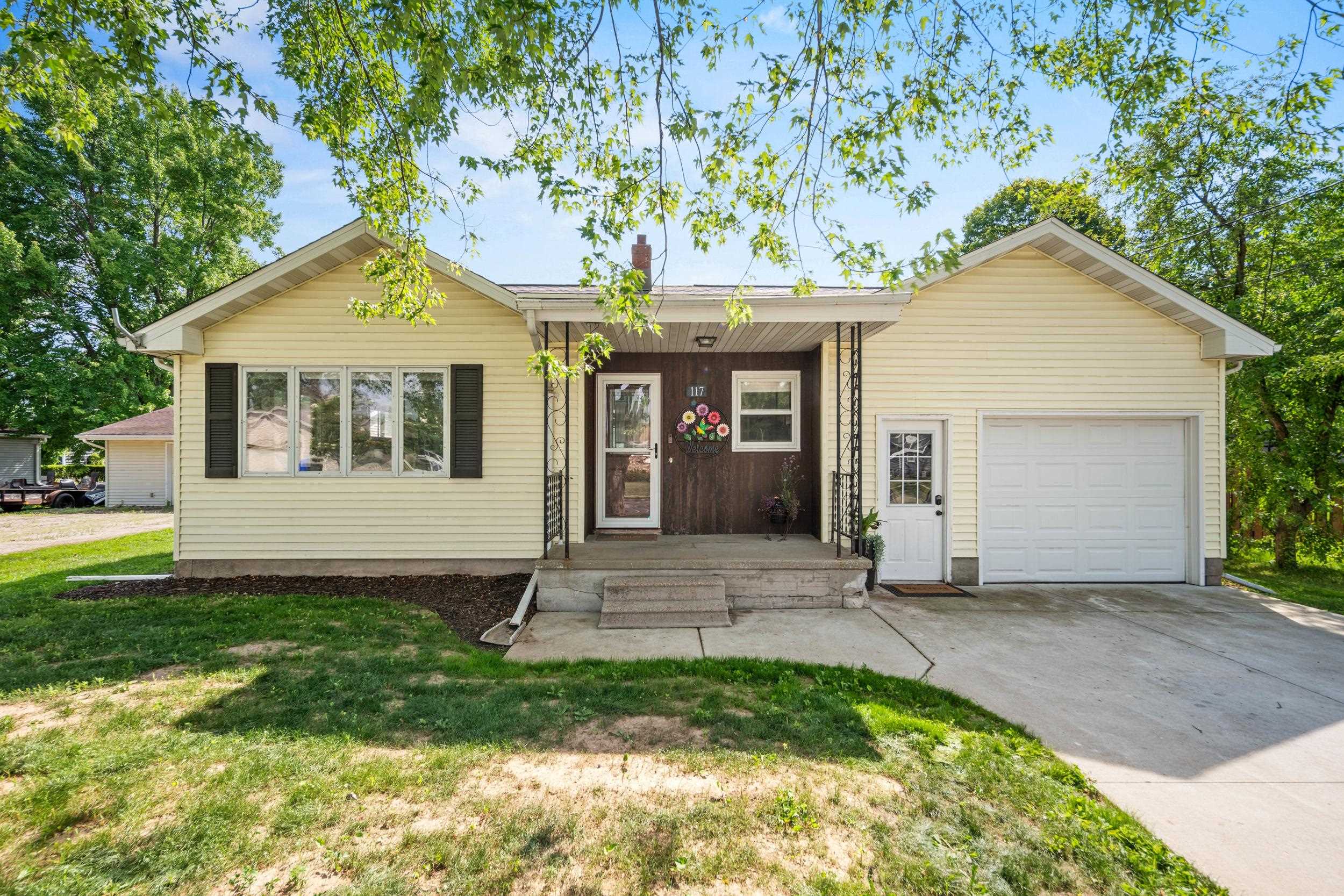 117 Raught Street Kaukauna, WI 54130 - Photo 1 of 63