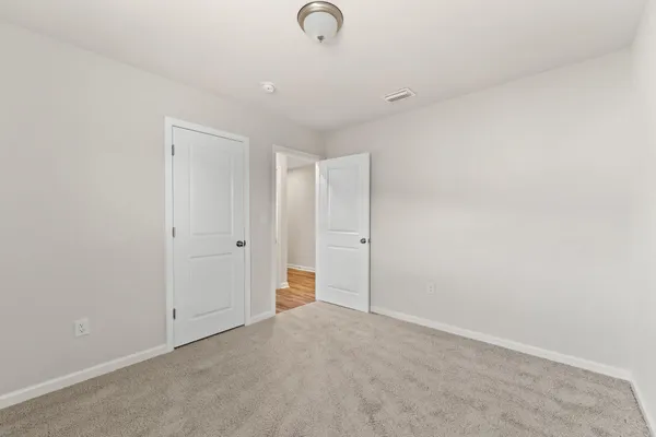 $2,300 | 630 Whispering Creek Avenue, Freeport, FL 32439