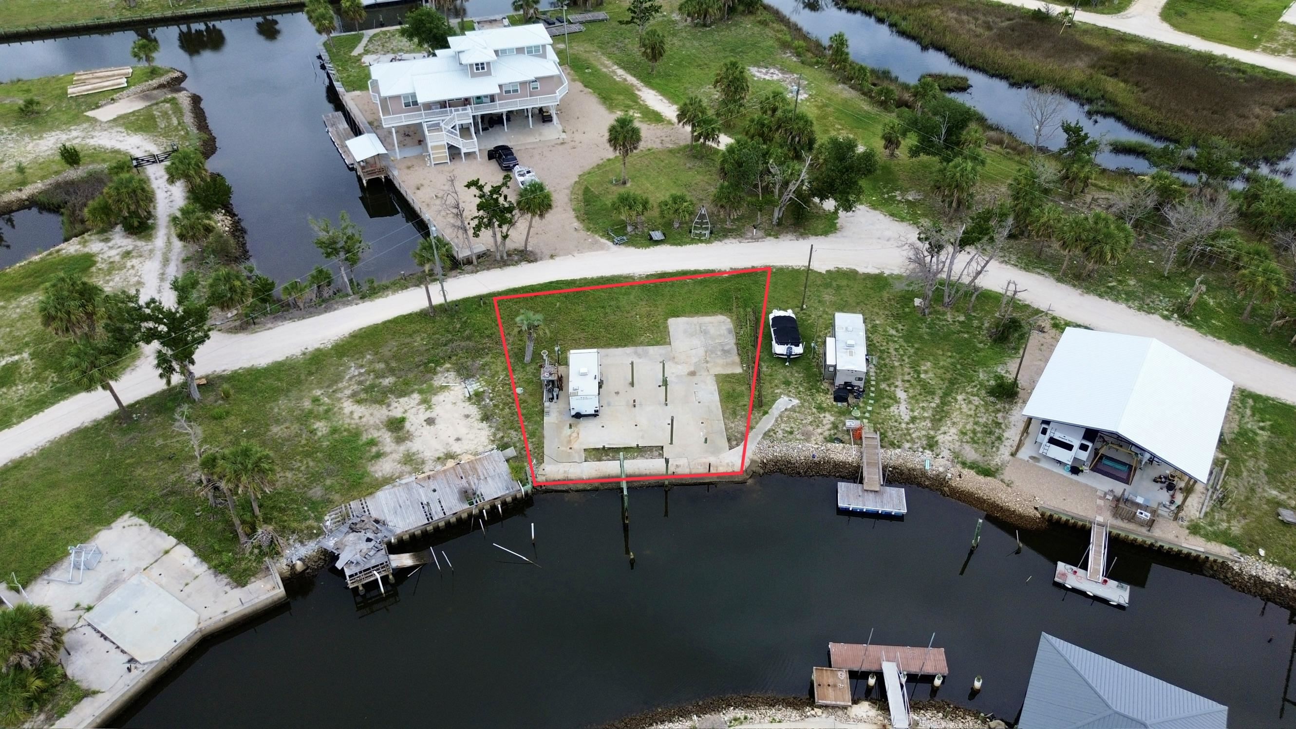 141 King Fisher Road Perry, FL 32348 - Photo 4 of 18