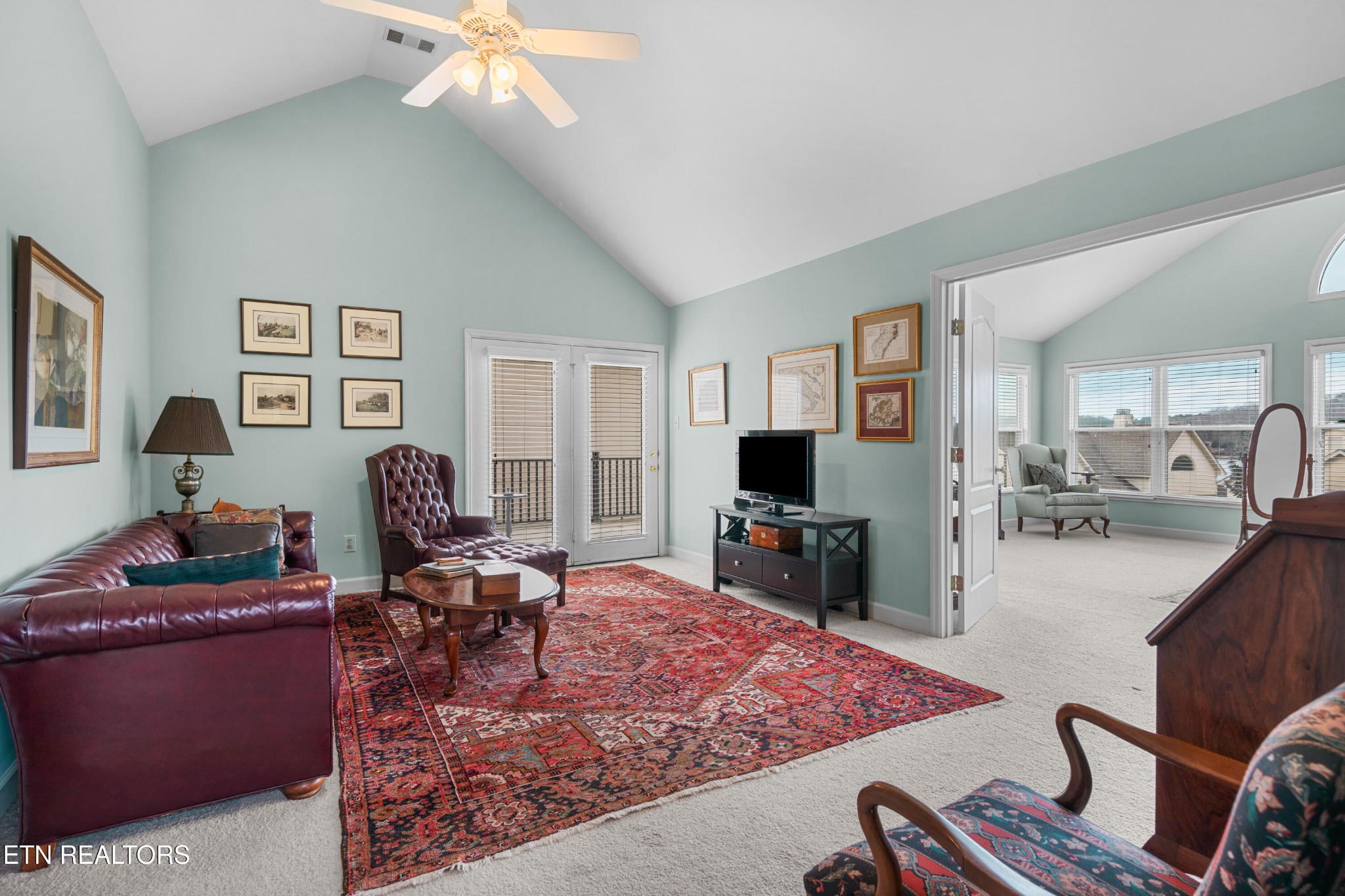 3417 Commodore Point Knoxville, TN 37922 - Photo 14 of 31 a living room with furniture window and a flat screen tv