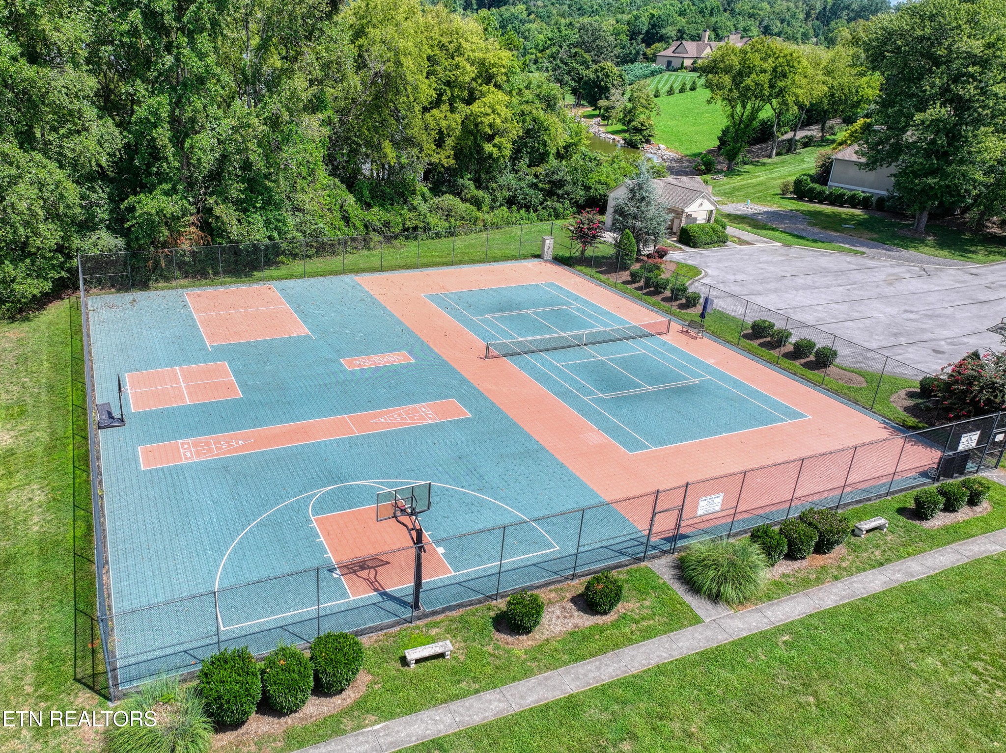 3417 Commodore Point Knoxville, TN 37922 - Photo 31 of 31 a view of a yard with an outdoor space