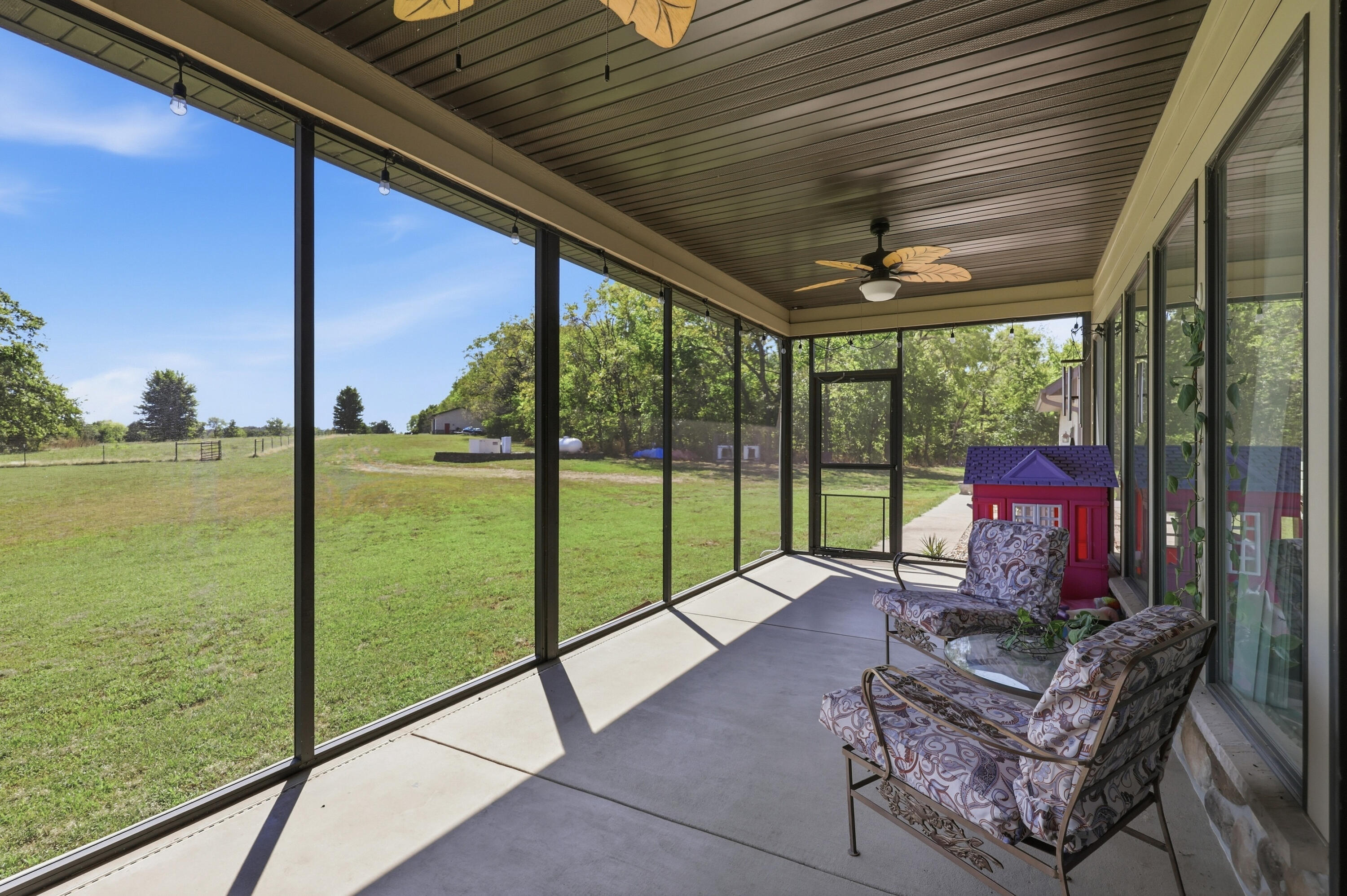 17777 Parrot Road Neosho, MO 64850 - Photo 13 of 92 073