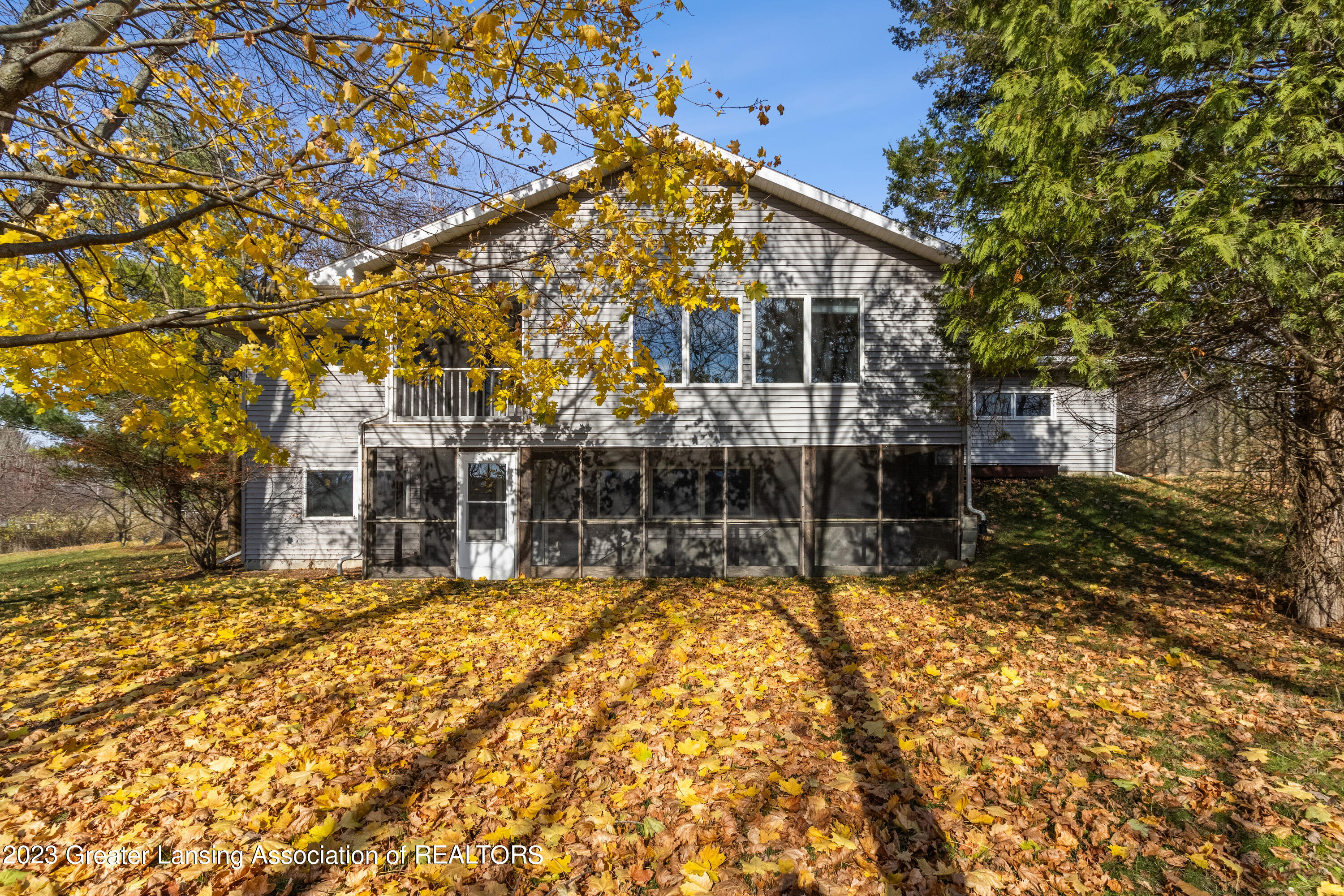 1465 Harper Road Mason, MI 48854 - Photo 35 of 41 40-1465-Harper-Rd-Mason-MI-48854-WindowS