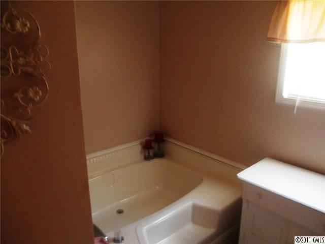 1906 Musselwhite Road Wingate, NC 28174 - Photo 8 of 14