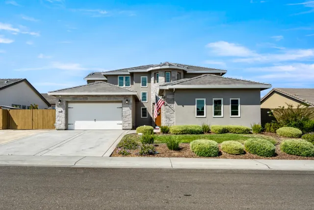 $919,000 | 5533 Tuckeroo Way, Fair Oaks, CA 95628