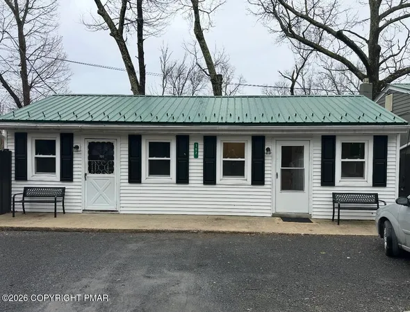 $1,000 | 166 Plasencia's Lane, Unit 102, East Stroudsburg, PA 18302