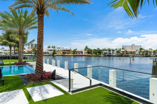 $40,000,000 | 372 East Alexander Palm Road, Boca Raton, FL 33432