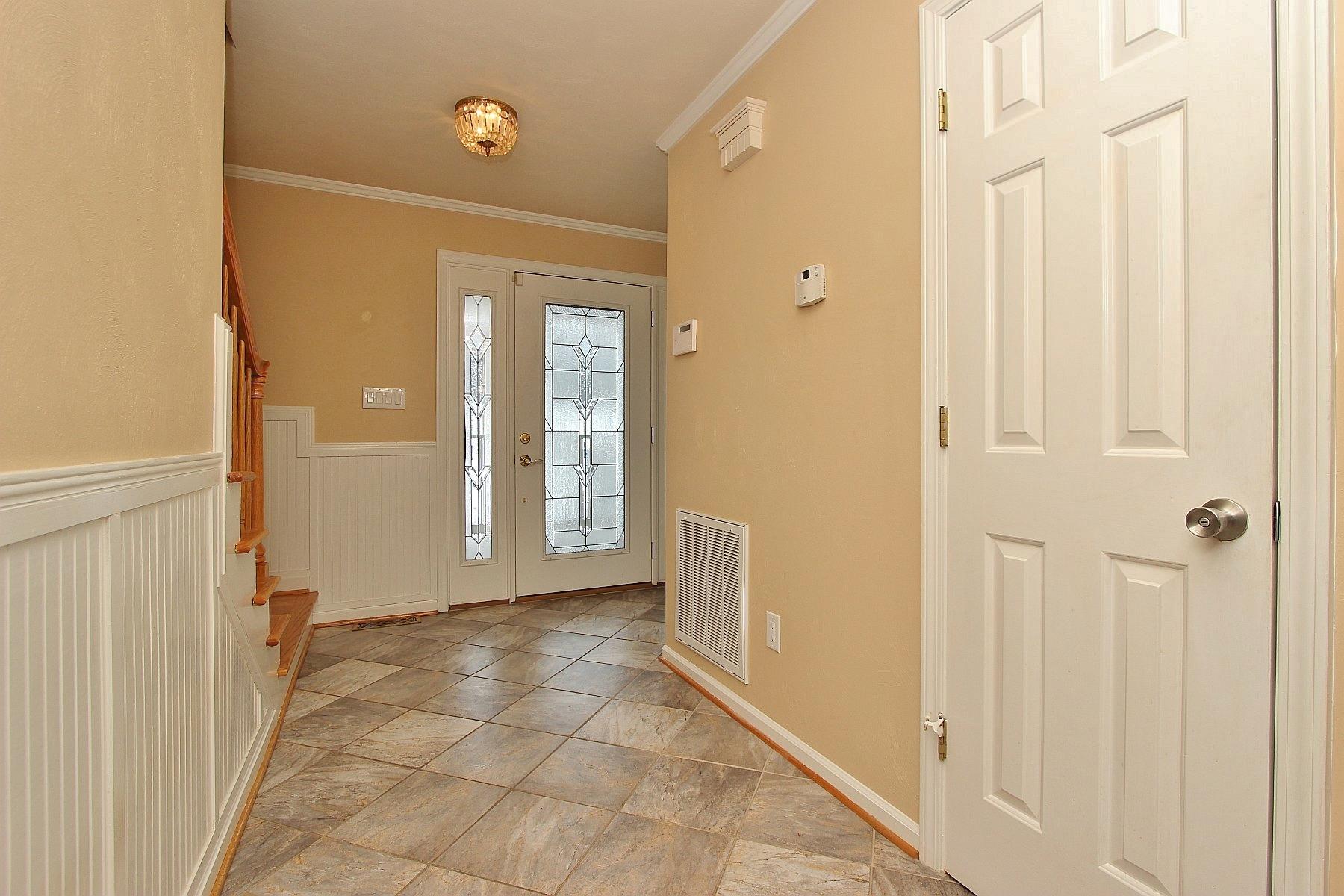 3624 Heritage Road Southwest Roanoke, VA 24015 - Photo 10 of 66 img_0020