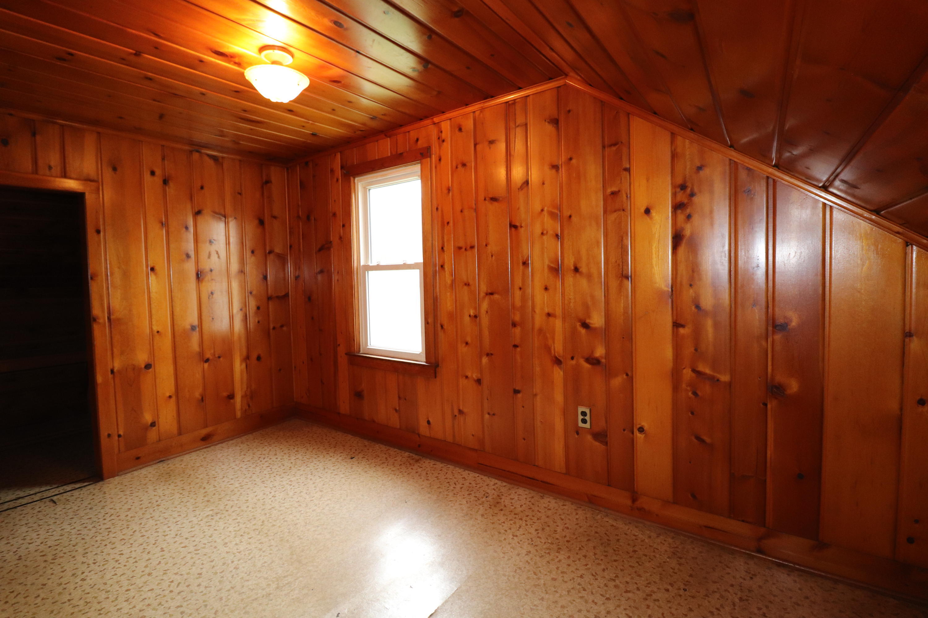 15678 Turner Road Lansing, MI 48906 - Photo 15 of 22 IMG_3534