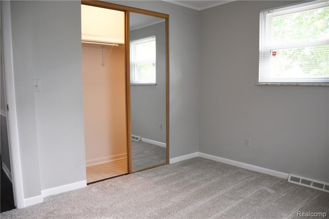 3090 Range Road Port Huron, MI 48060 - Photo 15 of 28 BEDROOM1.jpg