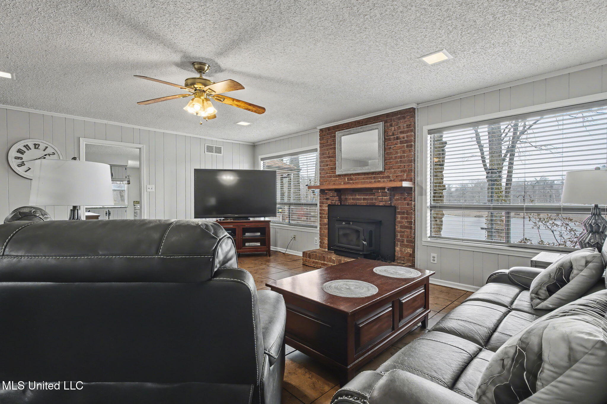 1996 Tanyard Road Hernando, MS 38632 - Photo 13 of 31 14-web-or-mls-1996 Tanyard Rd-13