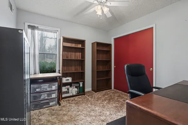 $475,000 | 1996 Tanyard Road, Hernando, MS 38632