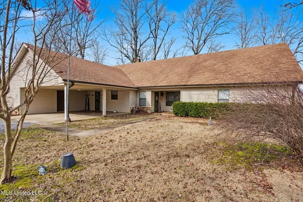 $475,000 | 1996 Tanyard Road, Hernando, MS 38632