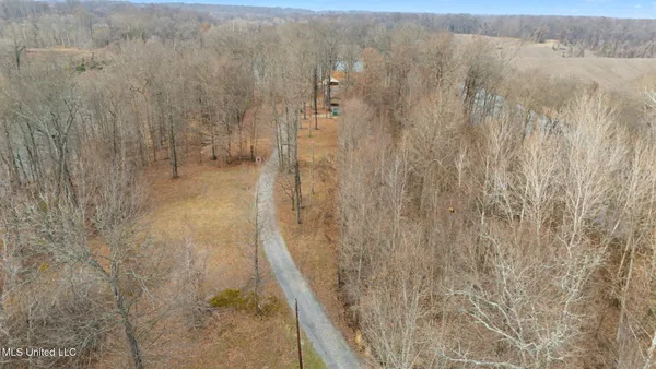 $475,000 | 1996 Tanyard Road, Hernando, MS 38632