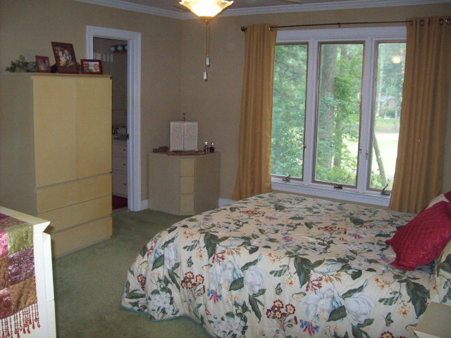 9 Inverness Street West Aiken, SC 29803 - Photo 11 of 15 Master Bedroom
