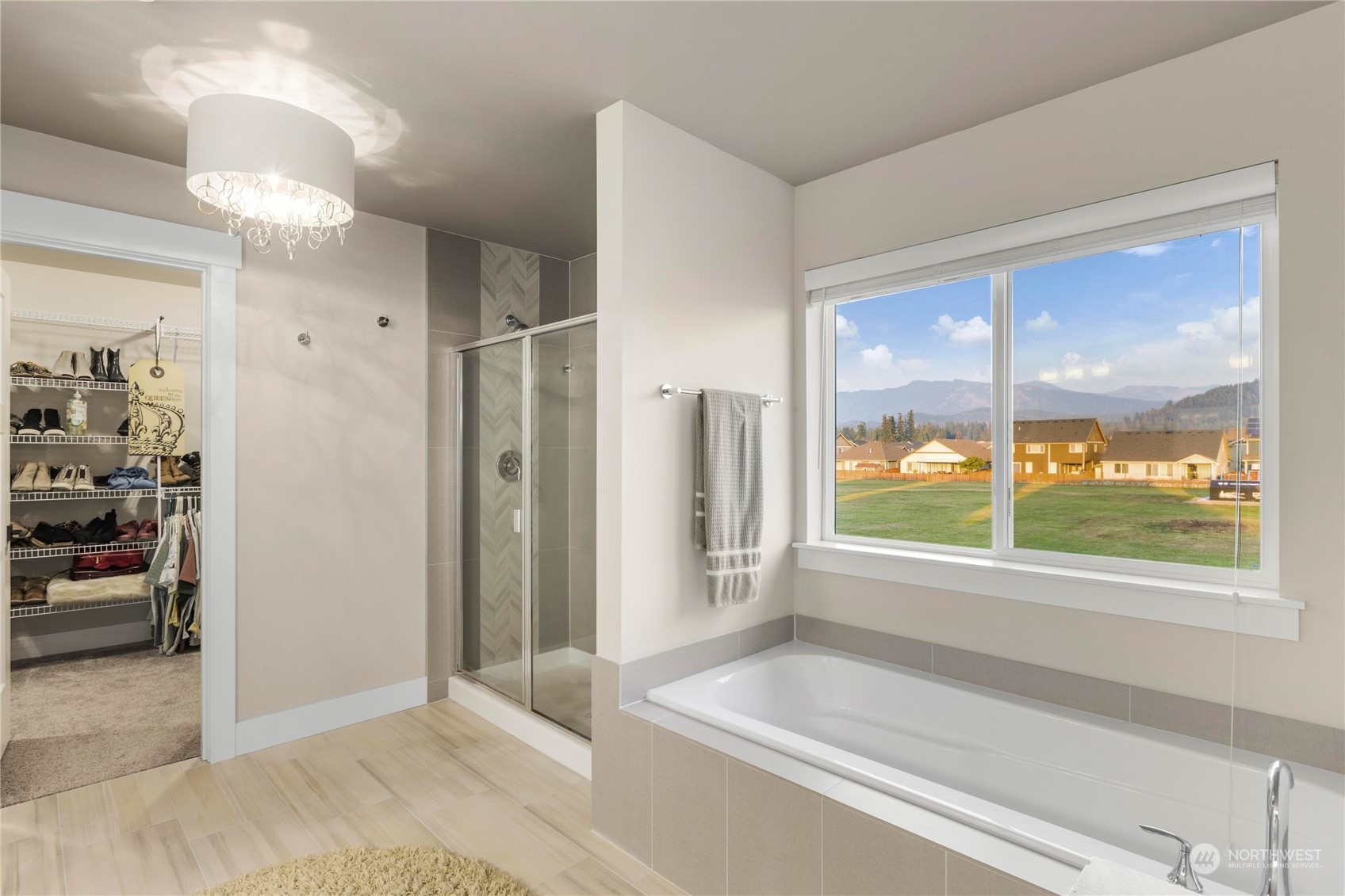 111 Love Drive Enumclaw, WA 98022 - Photo 21 of 34 a view of livingroom with furniture and door