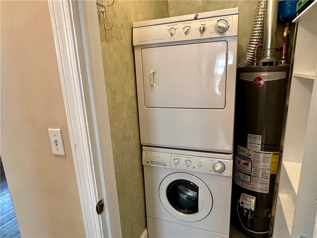 592 Scott Circle Decatur, GA 30033 - Photo 12 of 33