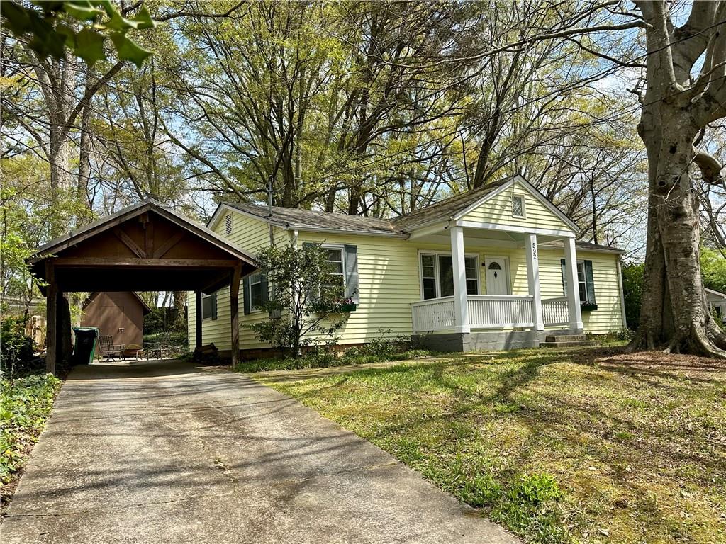 592 Scott Circle Decatur, GA 30033 - Photo 2 of 33