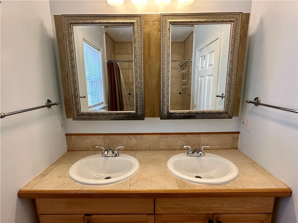 592 Scott Circle Decatur, GA 30033 - Photo 23 of 33