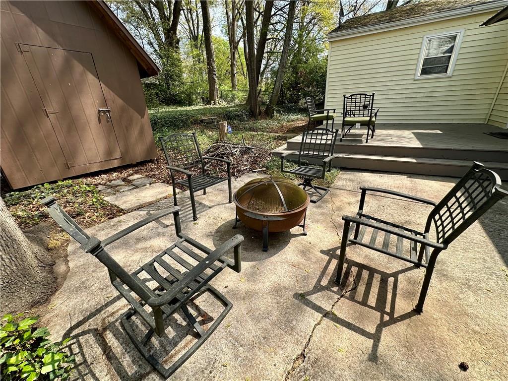 592 Scott Circle Decatur, GA 30033 - Photo 25 of 33