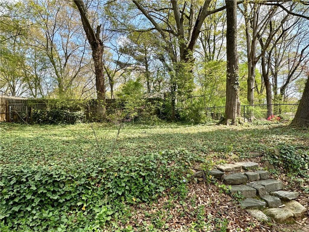 592 Scott Circle Decatur, GA 30033 - Photo 30 of 33