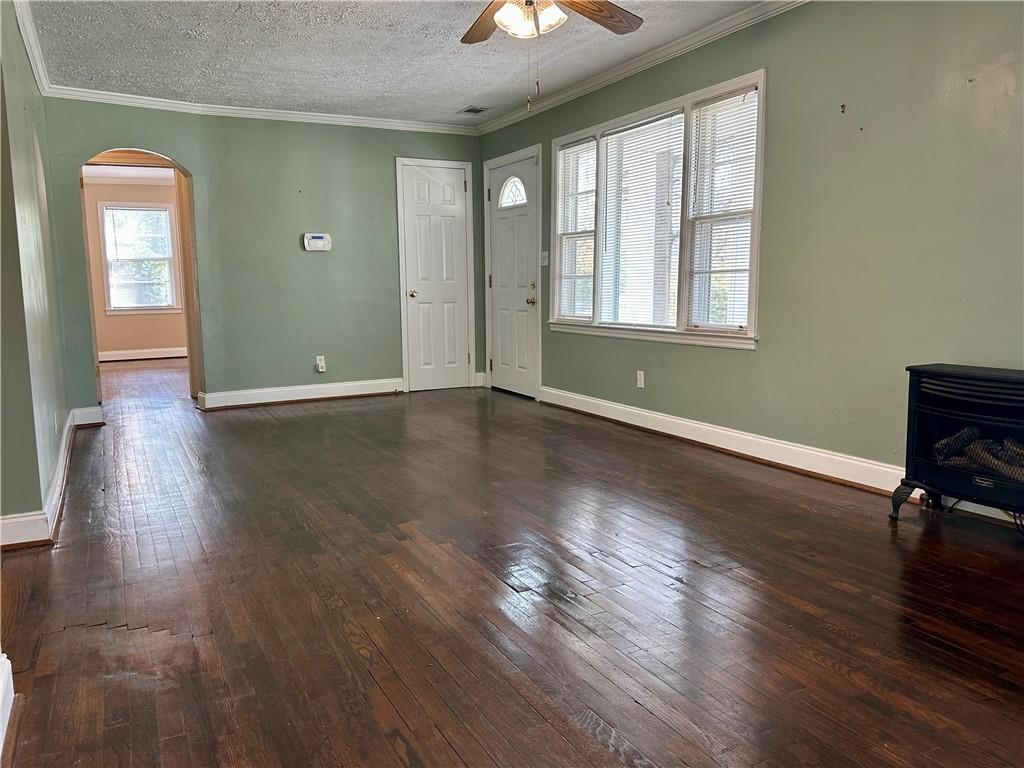 592 Scott Circle Decatur, GA 30033 - Photo 6 of 33