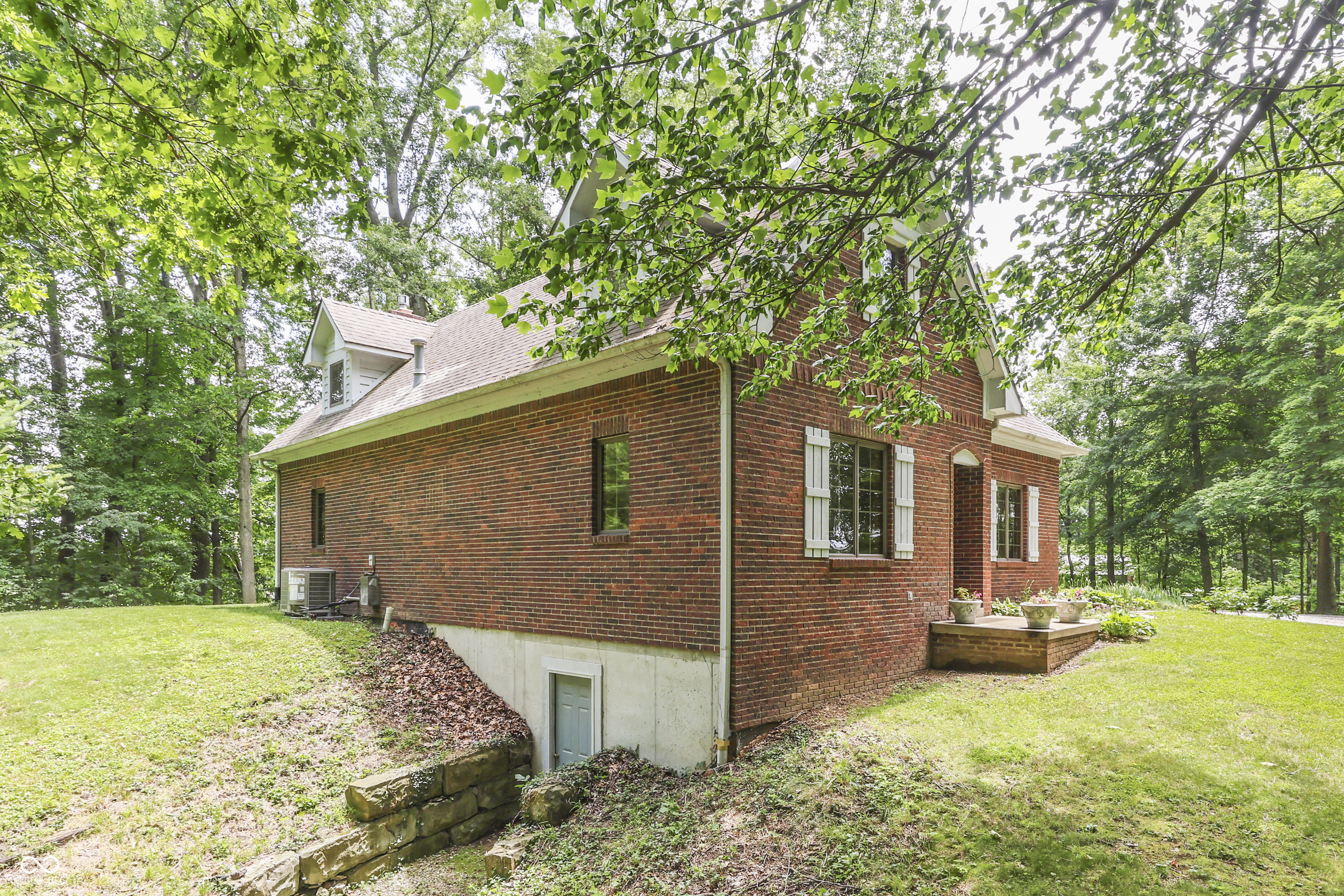 5245 Hickory Grove Road Martinsville, IN 46151 - Photo 6 of 62 Gallery Image 6