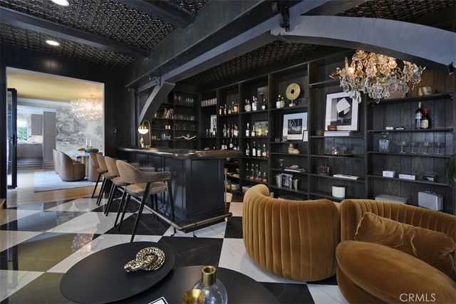 $5,950,000 | 5005 Los Feliz Boulevard, Los Angeles, CA 90027