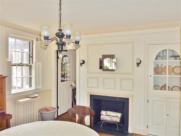 27 Somerset Road Brookline, MA 02445 - Photo 7 of 9