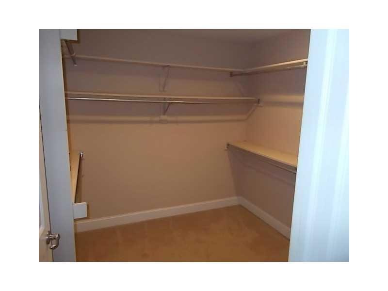 1145 West Bank Road, Unit 307 Celina, OH 45822 - Photo 7 of 10