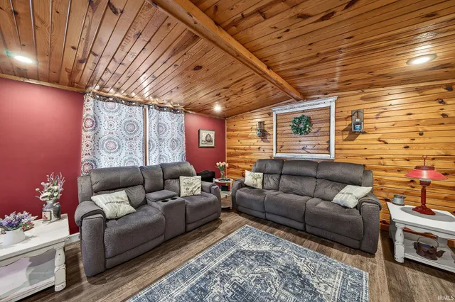 $335,000 | 10021 Lanter Court, Osceola, IN 46561