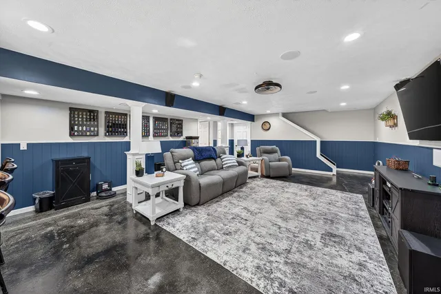 $335,000 | 10021 Lanter Court, Osceola, IN 46561