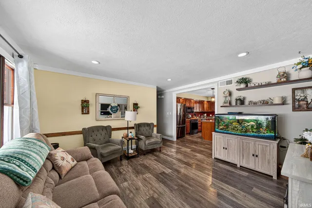 $335,000 | 10021 Lanter Court, Osceola, IN 46561