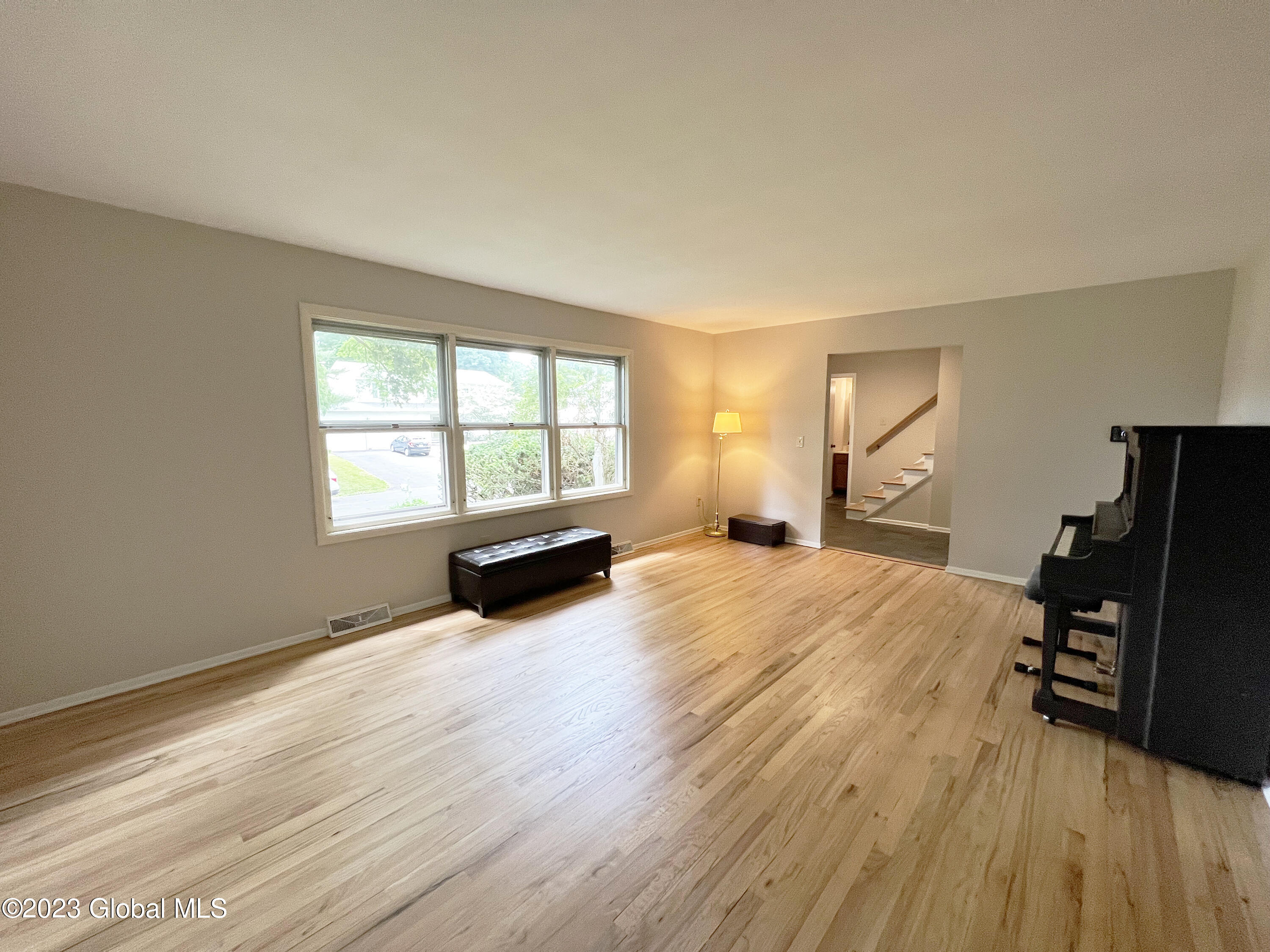10 Sussex Road Bethlehem, NY 12077 - Photo 12 of 49 10sussex (32)