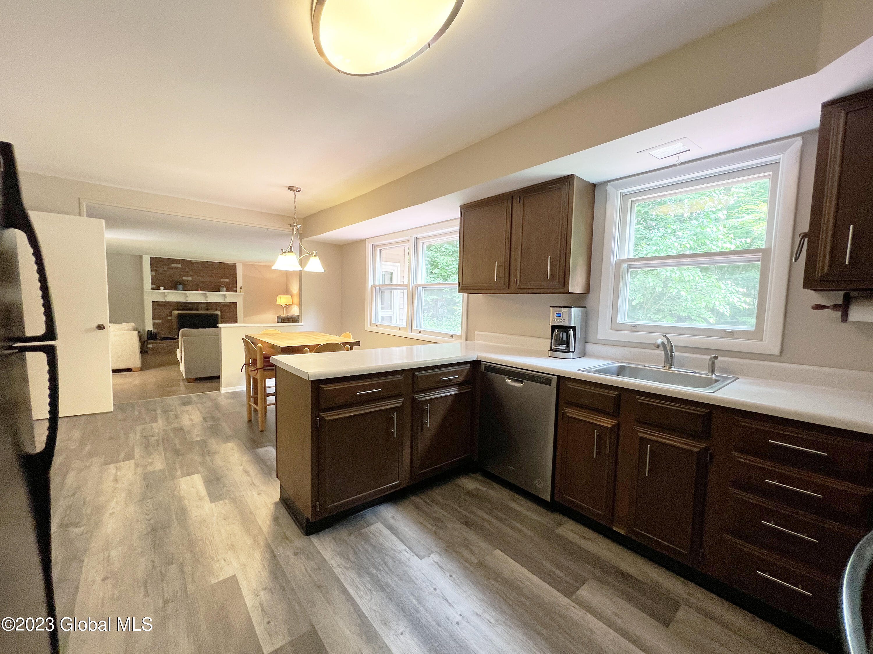 10 Sussex Road Bethlehem, NY 12077 - Photo 17 of 49 10sussex (38)