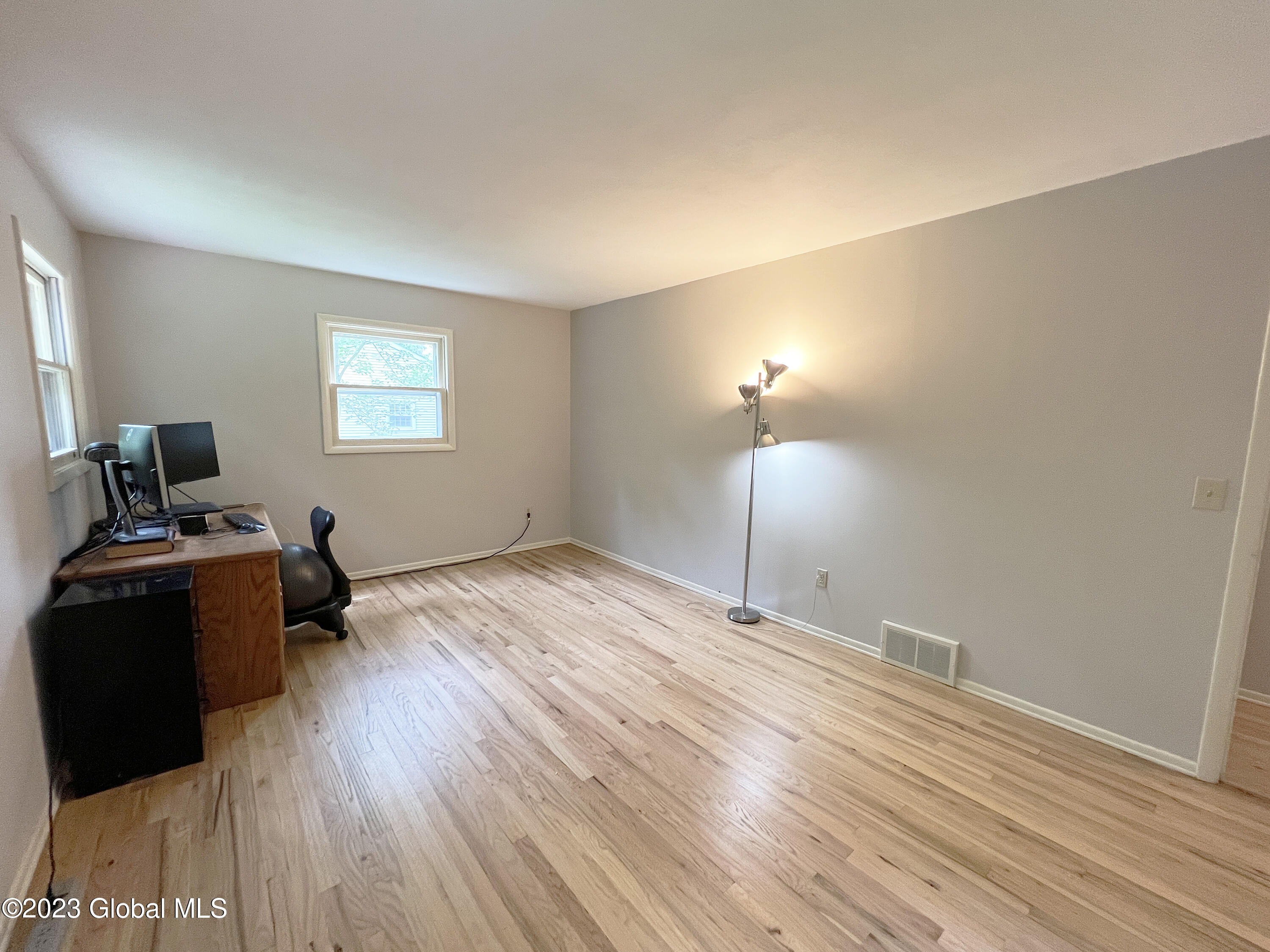 10 Sussex Road Bethlehem, NY 12077 - Photo 43 of 49 10sussex (11)