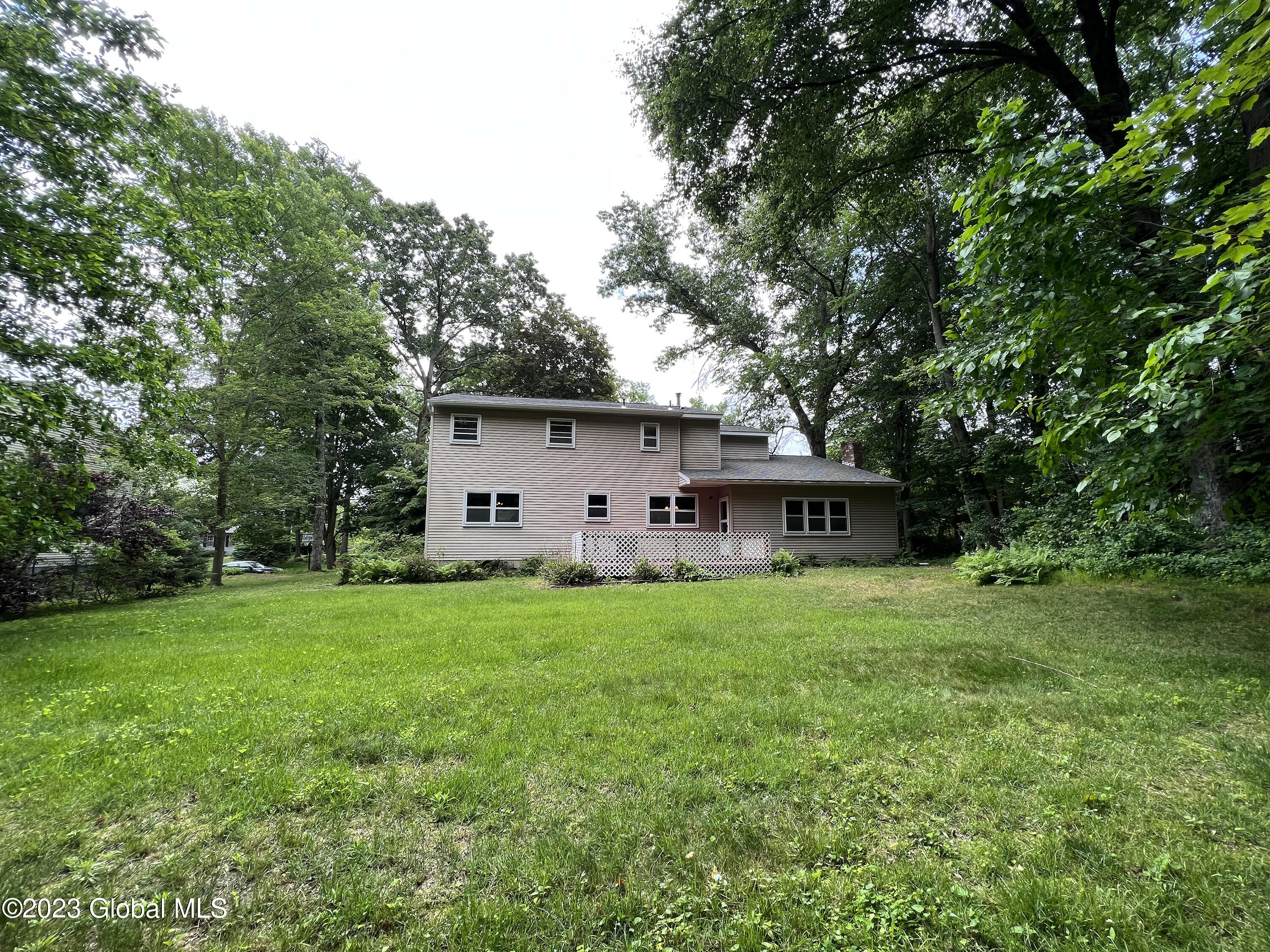 10 Sussex Road Bethlehem, NY 12077 - Photo 47 of 49 10sussex (23)