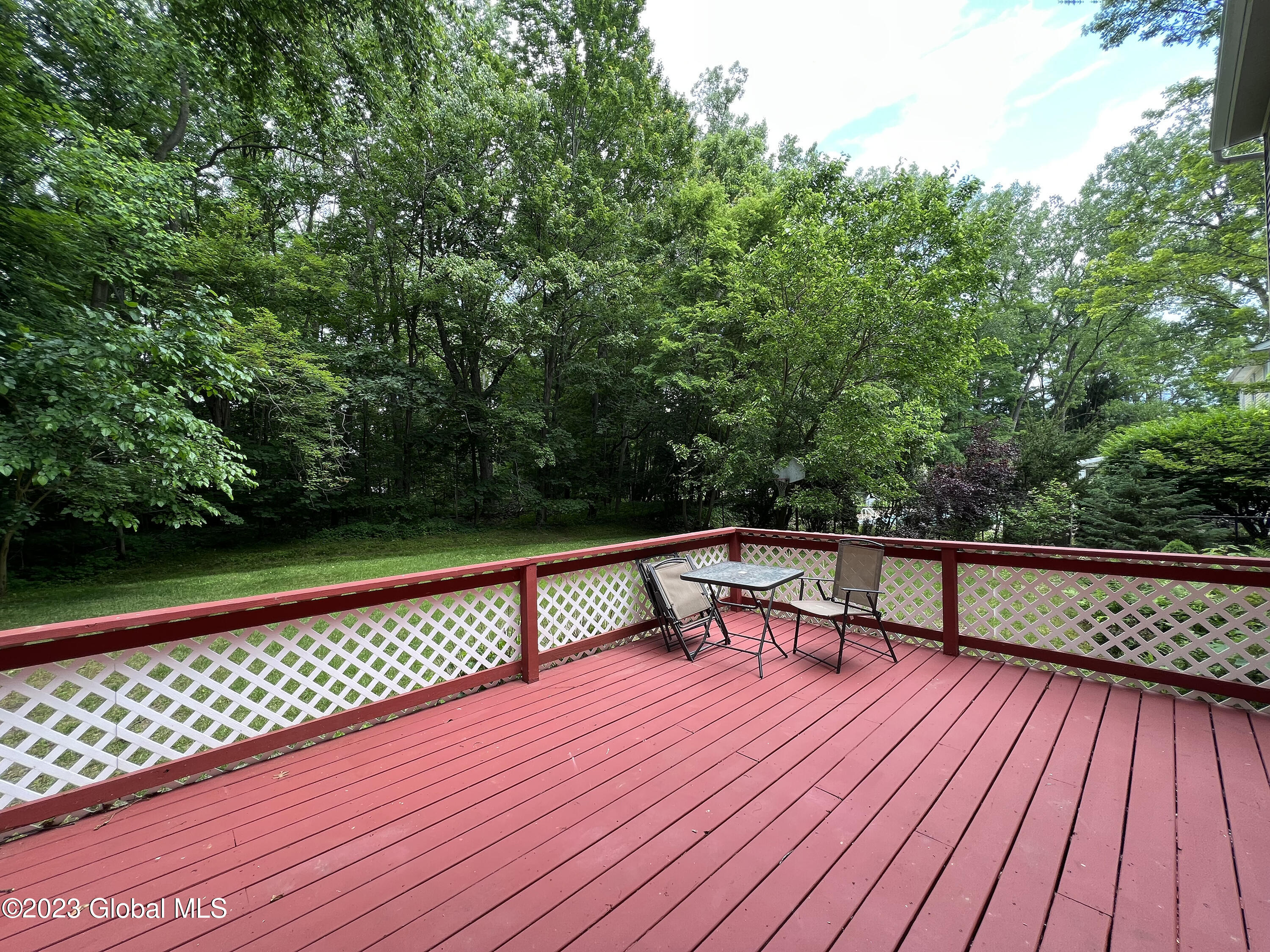 10 Sussex Road Bethlehem, NY 12077 - Photo 49 of 49 10sussex (26)