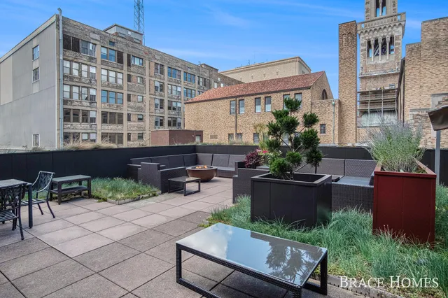 $489,900 | 27 Library Street Northeast, Unit 702, Grand Rapids, MI 49503