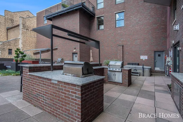 $489,900 | 27 Library Street Northeast, Unit 702, Grand Rapids, MI 49503