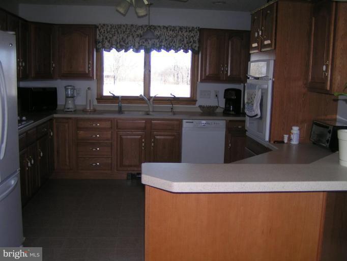 12634 Knepper Road Clear Spring, MD 21722 - Photo 2 of 14 Kitchen 1