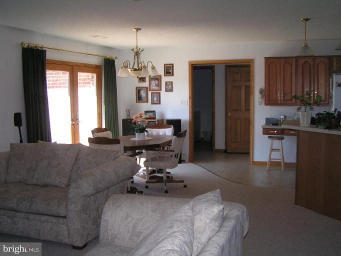 12634 Knepper Road Clear Spring, MD 21722 - Photo 5 of 14 Dining Area