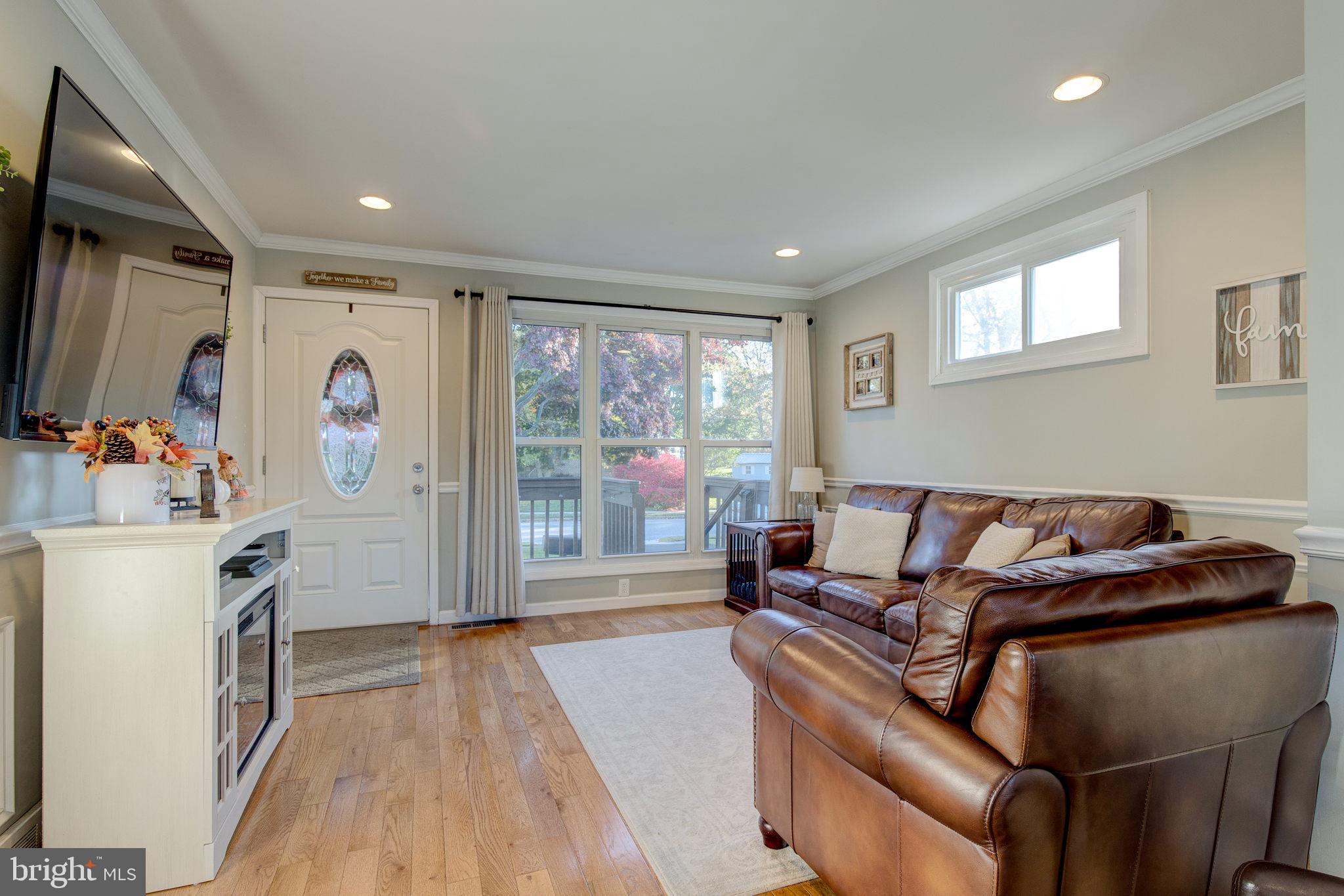 206 Tuscany Road Aston, PA 19014 - Photo 5 of 30 Gallery Image 5