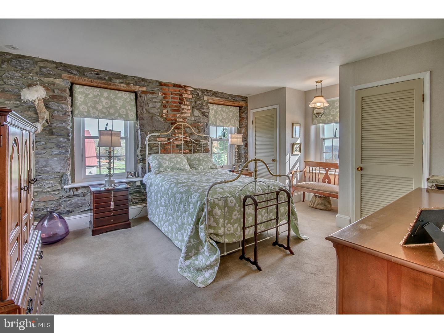 274 Callowhill Road Chalfont, PA 18914 - Photo 12 of 25 Gallery Image 12