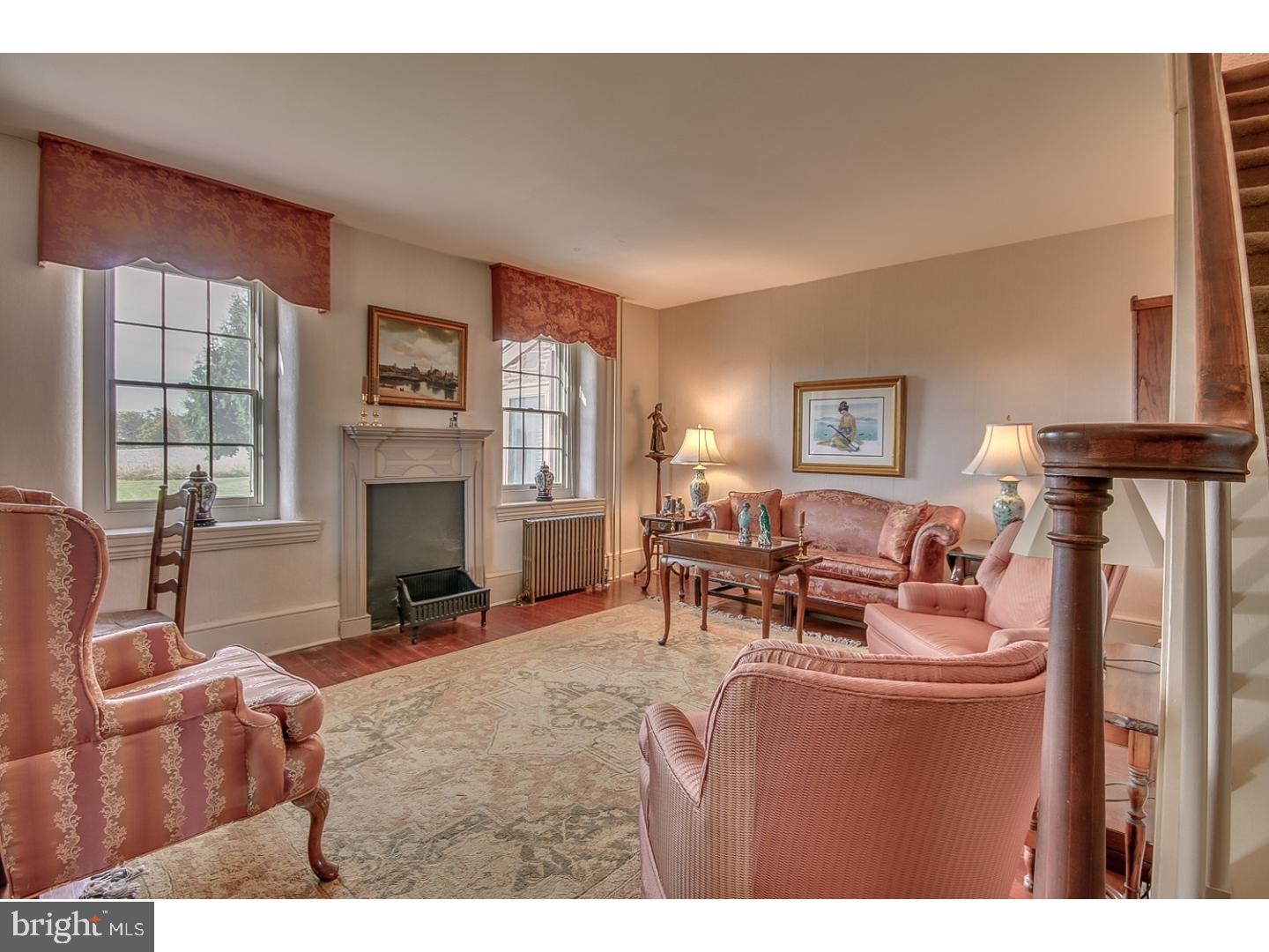 274 Callowhill Road Chalfont, PA 18914 - Photo 5 of 25 Gallery Image 5