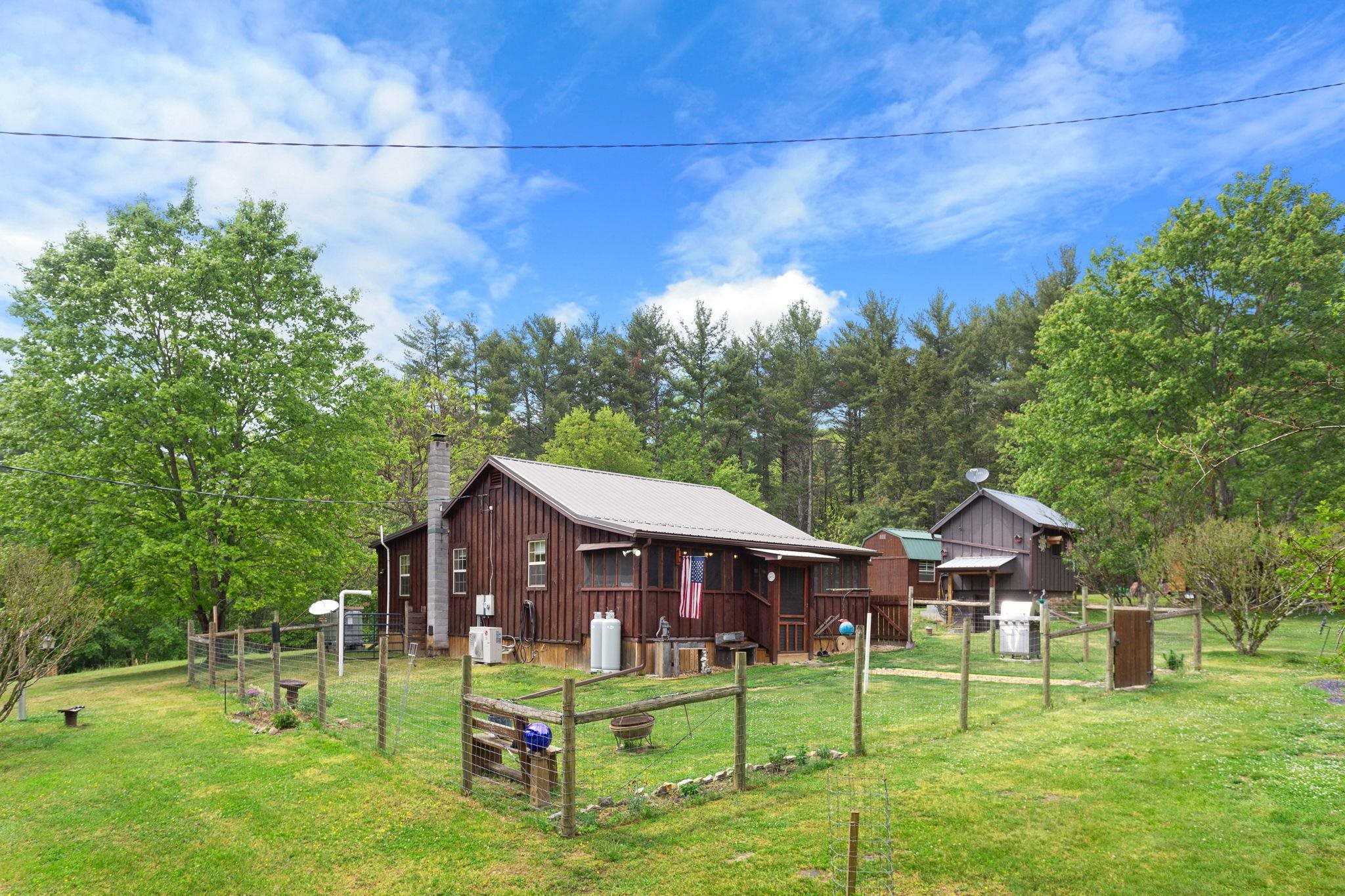 21117 Mine Mountain Road Bergton, VA 22811 - Photo 16 of 30 for pets!
