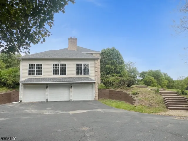 $859,900 | 52 Church Road, Newton, NJ 07860