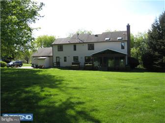1015 Dunvegan Road West Chester, PA 19382 - Photo 12 of 12 Exterior Back