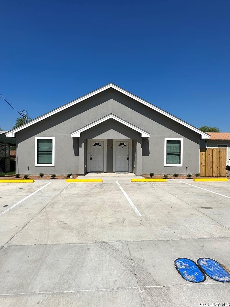 839 Trinity Street, Unit 1 Eagle Pass, TX 78852 - Photo 1 of 5