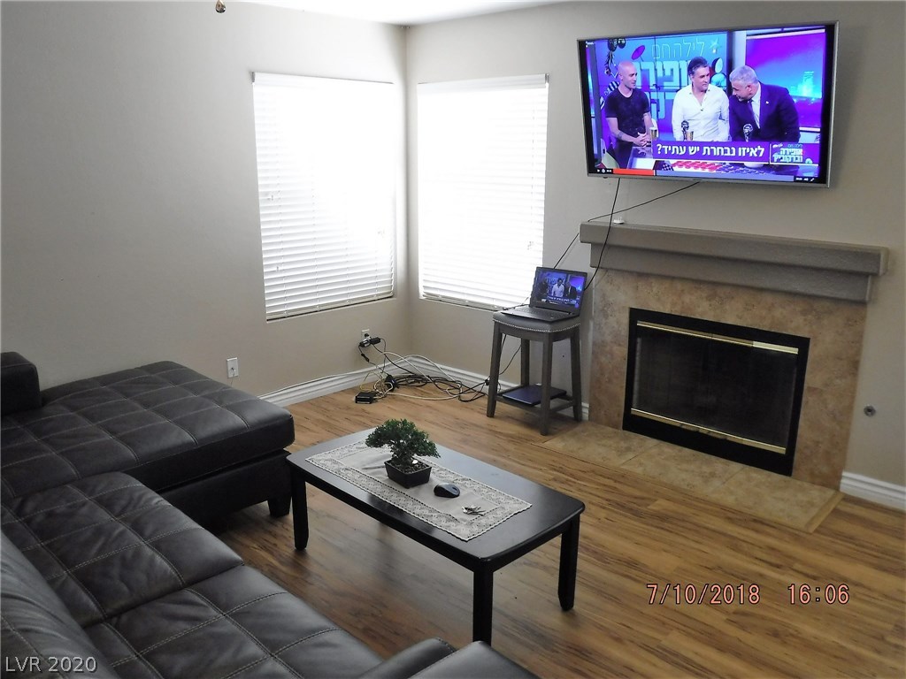 8216 Maplestar Road Las Vegas, NV 89128 - Photo 11 of 30 Gallery Image 11
